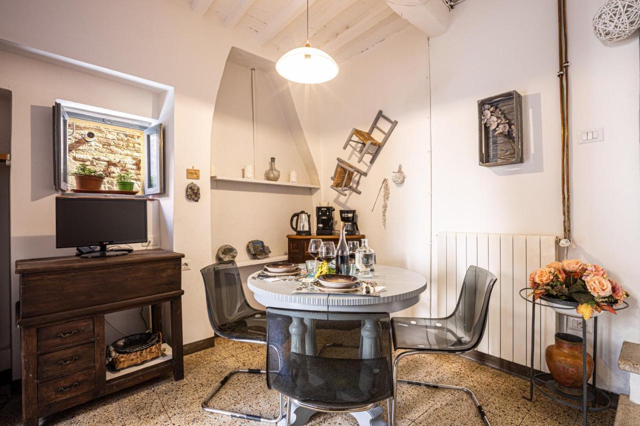 Angolo Della Cei Terricciola Extérieur photo